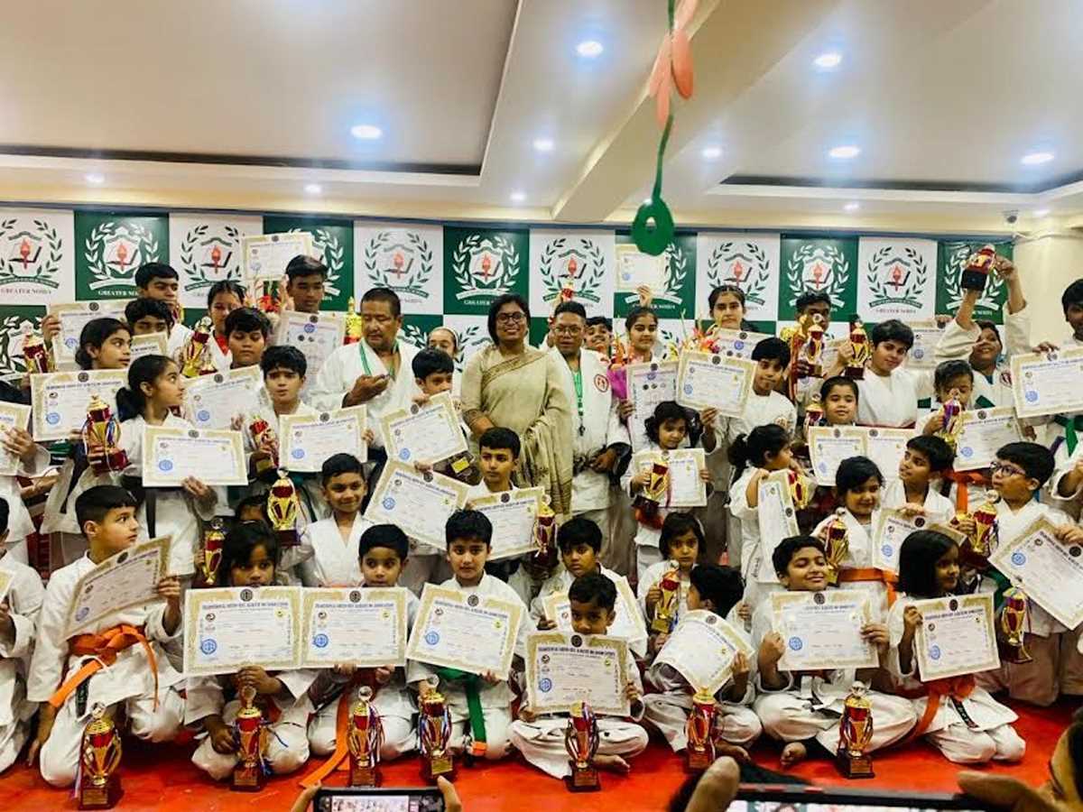 बच्चों ने विभिन्न प्रतियोगिताओं में लिया उत्साह के साथ लिया हिस्सा